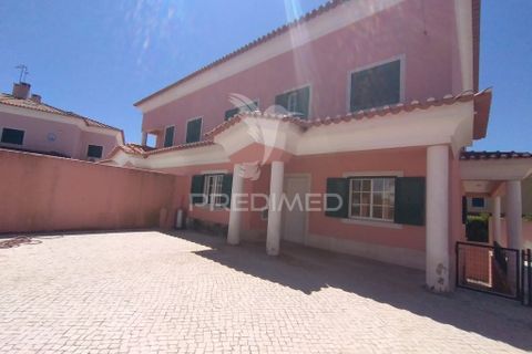 Byhus i Sintra, Lisbon, Sintra - € 700.000 | Ref: 057195 - foto 1