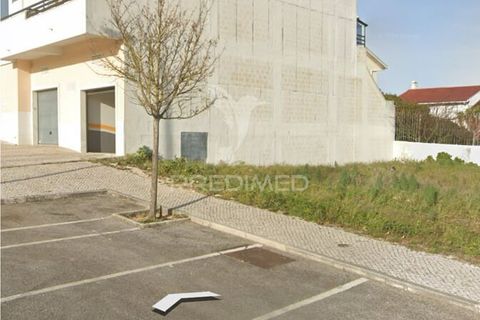 Helårsgrund i Amadora, Lisbon, Amadora - € 439.000 | Ref: 057235 - foto 3