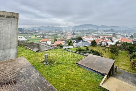 Byhus i Guimaraes, Braga, Guimaraes - € 279.600 | Ref: 057818 - foto 10