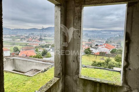 Byhus i Guimaraes, Braga, Guimaraes - € 279.600 | Ref: 057818 - foto 11