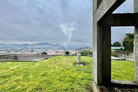 Byhus i Guimaraes, Braga, Guimaraes - € 279.600 | Ref: 057818 - foto 13