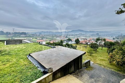 Byhus i Guimaraes, Braga, Guimaraes - € 279.600 | Ref: 057818 - foto 23