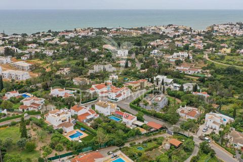 Byhus i Lagoa, Faro, Lagoa - € 1.150.000 | Ref: 058116 - foto 3