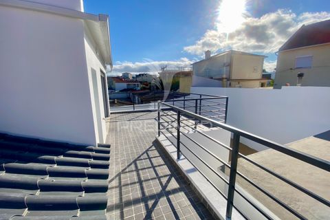 Byhus i Almada, Setubal, Almada - € 595.000 | Ref: 044669 - foto 14