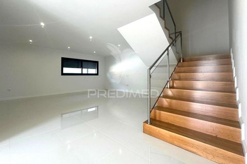 Byhus i Guimaraes, Braga, Guimaraes - € 395.000 | Ref: 047446 - foto 4