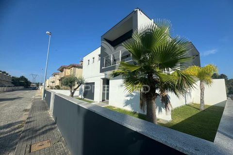 Byhus i Guimaraes, Braga, Guimaraes - € 395.000 | Ref: 047446 - foto 11