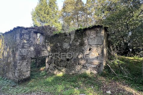 Ruinere i Vila Verde, Braga, Vila Verde - € 100.000 | Ref: 048669 - foto 2