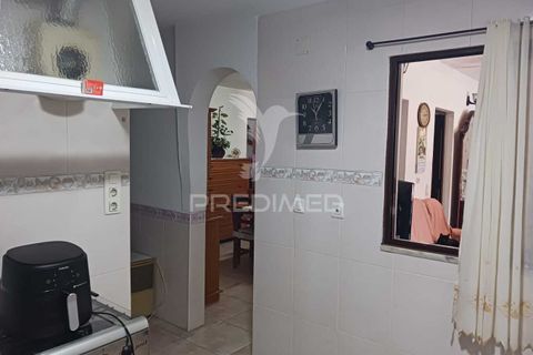 Byhus i Barreiro, Setubal, Barreiro - € 200.000 | Ref: 055194 - foto 2