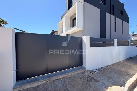 Byhus i Seixal, Setubal, Seixal - € 480.000 | Ref: 056056 - foto 1