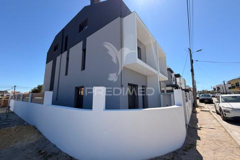 Byhus i Seixal, Setubal, Seixal - € 480.000 | Ref: 056056 - foto 2