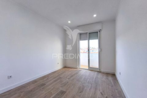 Lejlighed i Amadora, Lisbon, Amadora - € 349.000 | Ref: 057579 - foto 17
