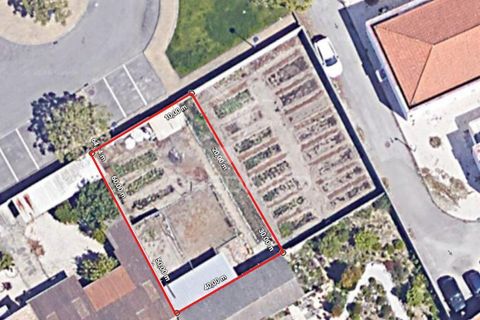 Helårsgrund i Ilhavo, Aveiro, Ilhavo - € 59.900 | Ref: 057933 - foto 1