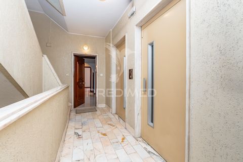 Lejlighed i Amadora, Lisbon, Amadora - € 682.000 | Ref: 058432 - foto 27