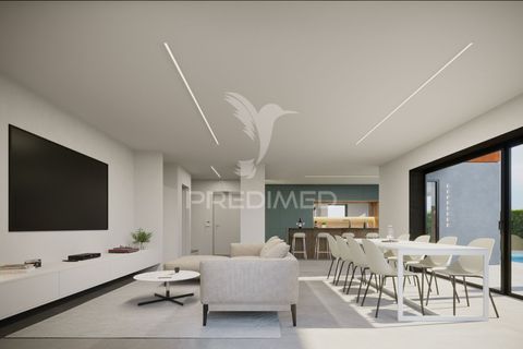 Byhus i Almada, Setubal, Almada - € 975.000 | Ref: 059202 - foto 1