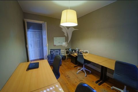 Byhus i Guimaraes, Braga, Guimaraes - € 850.000 | Ref: 059233 - foto 17