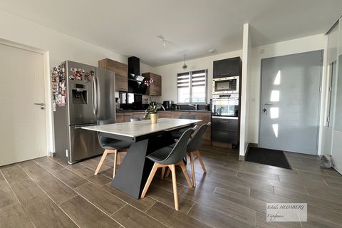 Villa i La Jarrie, Charente-Maritime, La Jarrie - € 372.700 | Ref: 340933921726 - foto 2