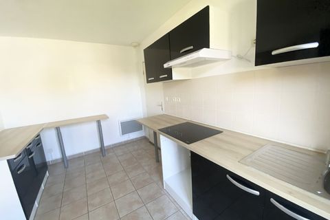 Villa a Saint-Chamas, Bouches-du-Rhone, Saint-Chamas - € 333.000 | Ref: 340935161136 - foto 3