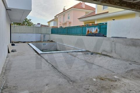 Villa a Corroios, Setubal, Corroios - € 750.000 | Ref: KWPT-028463 - foto 3