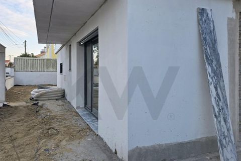 Villa a Corroios, Setubal, Corroios - € 750.000 | Ref: KWPT-028463 - foto 4