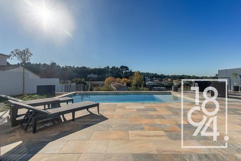 Villa i Allauch, Bouches-du-Rhone, Allauch - € 735.000 | Ref: 305R-3X8-OTI - foto 1