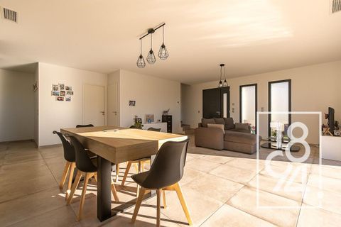 Villa i Allauch, Bouches-du-Rhone, Allauch - € 735.000 | Ref: 305R-3X8-OTI - foto 10