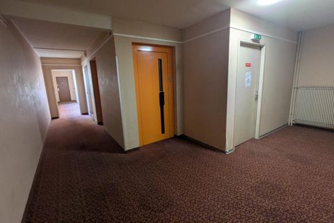 Lejlighed i Castres, Tarn, Castres - € 55.000 | Ref: 2013868 - foto 10