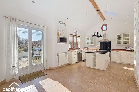 Villa a Bressuire, Deux-Sevres, Bressuire - € 158.000 | Ref: 340932764327 - foto 2