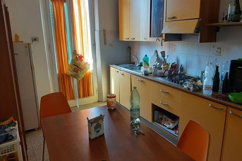 Apartament a Pisa, Pisa, Pisa - € 300/mes | Ref: 2020177 - foto 2