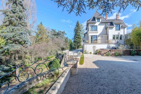 Villa a Roanne, Loire, Roanne - € 999.000 | Ref: 340931864762 - foto 13