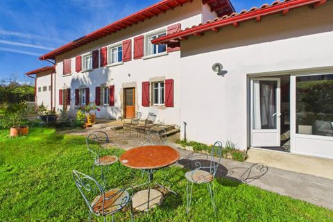 Villa i Guiche, Pyrenees-Atlantiques, Guiche - € 645.000 | Ref: 4C7B0B95DE784D39 - foto 1