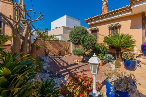 Villa a Torremolinos, Malaga, Torremolinos - € 795.000 | Ref: 0163-00256 - foto 11