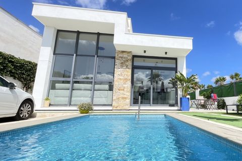 Villa en Ciudad Quesada, Alicante, Ciudad Quesada - € 369.000 | Ref: R11927 - photo 1
