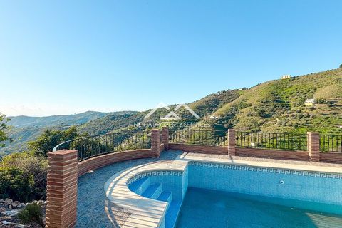 Villa a Torrox, Malaga, Torrox - € 1.000/mes | Ref: NPSL2275 - foto 2