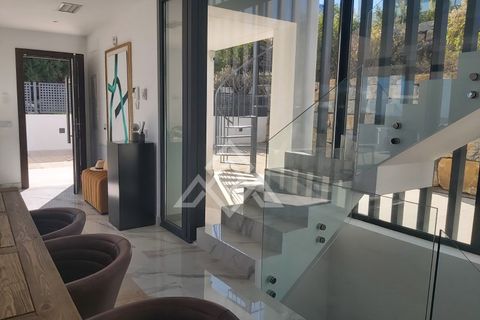 Villa a Estepona, Malaga, Estepona - € 1.440.000 | Ref: MPO-0605 - foto 8