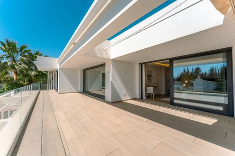 Villa a Cancelada, Malaga, Cancelada - € 11.000/mes | Ref: R5351596 - foto 38