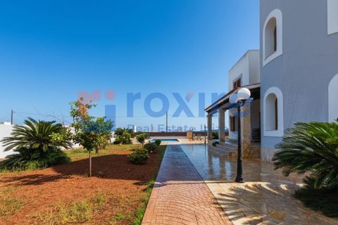 Villa a Cala de Bou, Ibiza, Cala de Bou - € 1.600.000 | Ref: R&amp;amp;I_CAS_1026 - foto 6