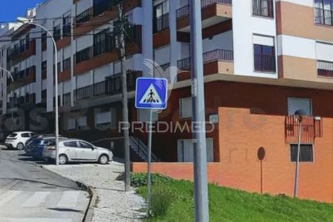Helårsgrund i Amadora, Lisbon, Amadora - € 85.000 | Ref: 046461 - foto 4