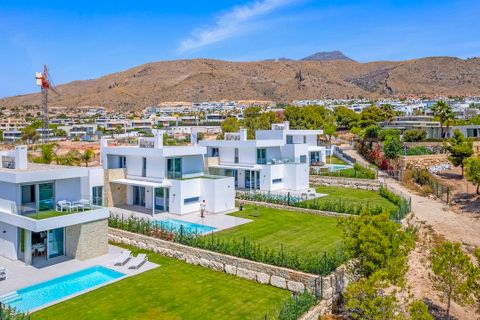 Villa i Finestrat, Alicante, Finestrat - € 885.000 | Ref: H-1971-AMB - foto 2