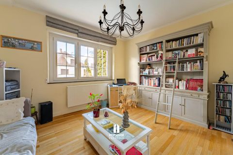 Villa a Strasbourg, Bas-Rhin, Strasbourg - € 1.260.000 | Ref: T66633-IMMOVAL - foto 6