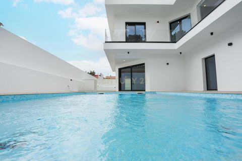 Villa i Seixal, Setubal, Seixal - € 1.950.000 | Ref: C0483-01802 - foto 7