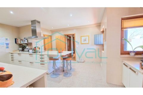 Villa a Samora Correia, Santarem, Samora Correia - € 850.000 | Ref: CAS_2148 - foto 13