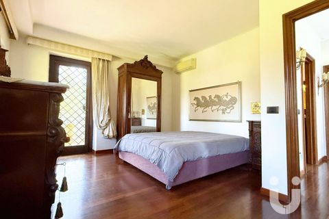 Villa i Rome, Rome, Rome - € 1.600.000 | Ref: IC791 - foto 18