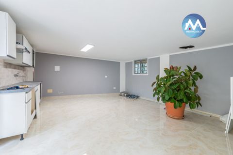 Villa a Torgiano, Perugia, Torgiano - € 250.000 | Ref: 2426 - foto 28