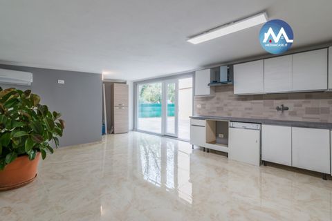 Villa a Torgiano, Perugia, Torgiano - € 250.000 | Ref: 2426 - foto 30