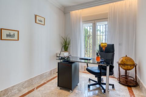 Rækkehus i Marbella, Malaga, Marbella - € 1.495.000 | Ref: R5333077 - foto 12