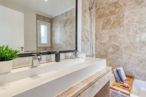 Rækkehus i Marbella, Malaga, Marbella - € 1.495.000 | Ref: R5333077 - foto 25