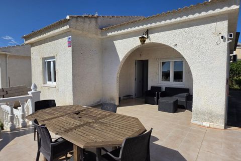 Villa a Torrevieja, Alicante, Torrevieja - € 289.900 | Ref: C801/3390 - foto 2