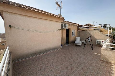 Duplex i Torrevieja, Alicante, Torrevieja - € 198.995 | Ref: MLSC8241850 - foto 37