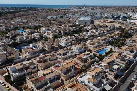 Duplex i Torrevieja, Alicante, Torrevieja - € 198.995 | Ref: MLSC8241850 - foto 2