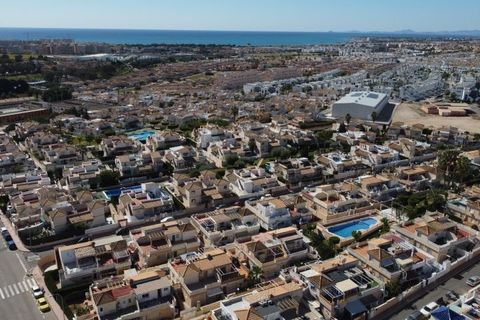 Duplex i Torrevieja, Alicante, Torrevieja - € 198.995 | Ref: MLSC8241850 - foto 4